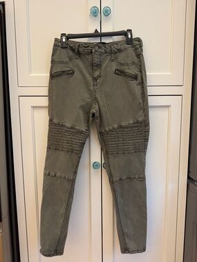 Olive Skinny Moto Pants - Women